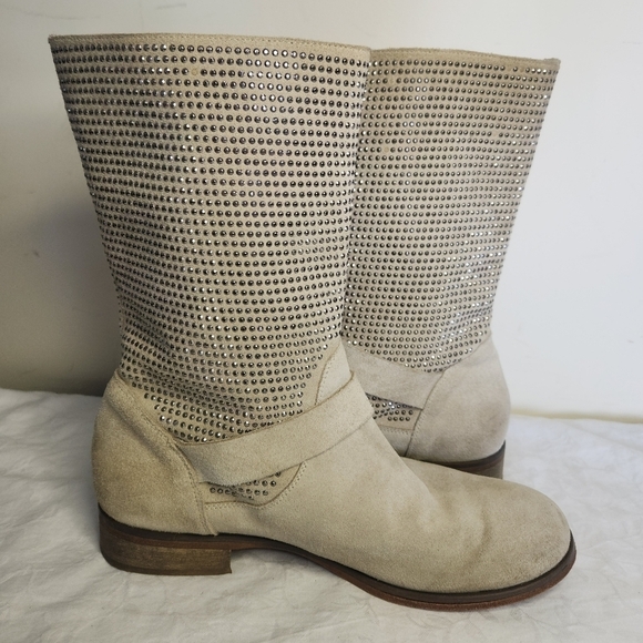 Cream suede stoned boots - Picture 6 of 10
